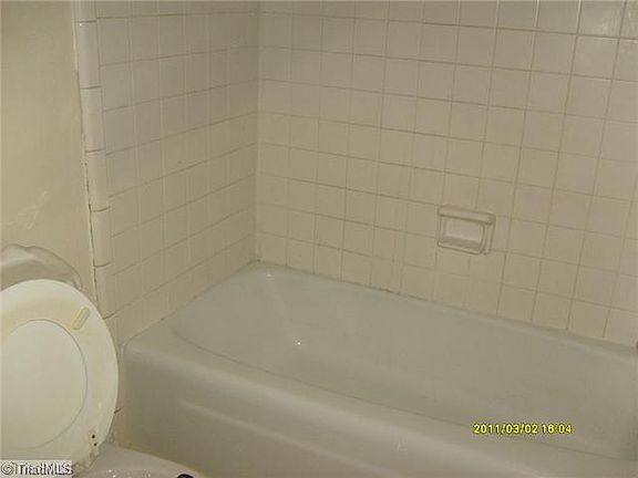 5th image of 331 E Montcastle Dr Unit C