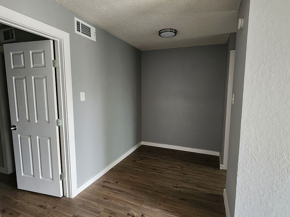 1st image of 109 E Dean Ave #4