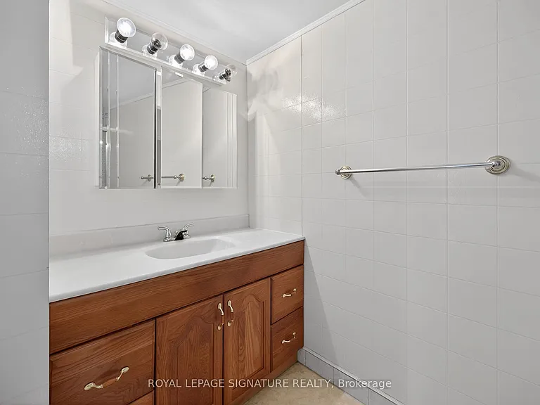 301 Frances Ave #907 — Photo 23