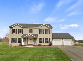 22 Kathy Way, Pittsfield, MA 01201