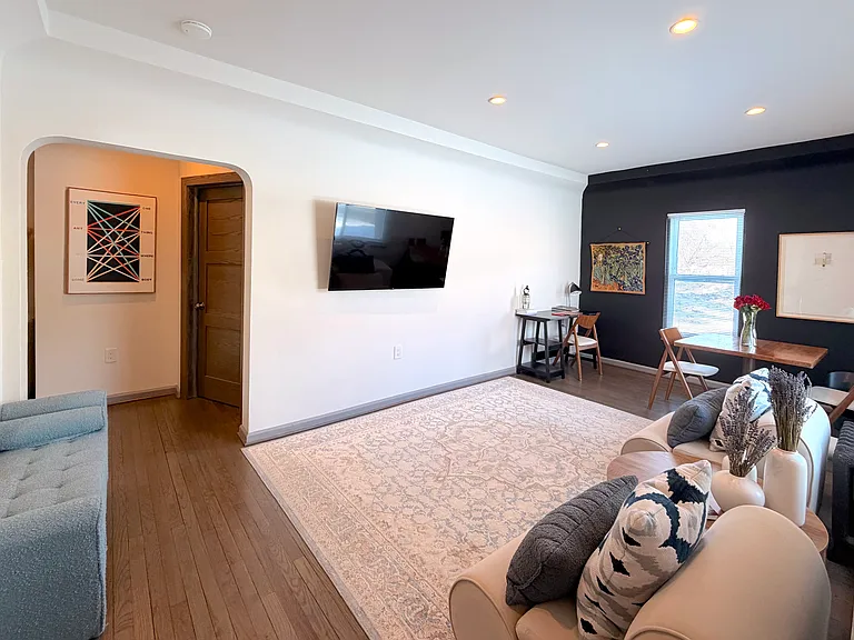 1341 Crane St #1 — Photo 10