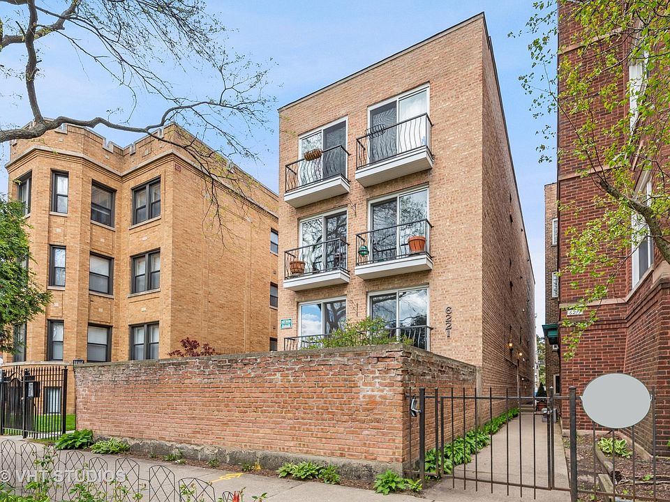 1st image of 6221 N Hermitage Ave APT 1