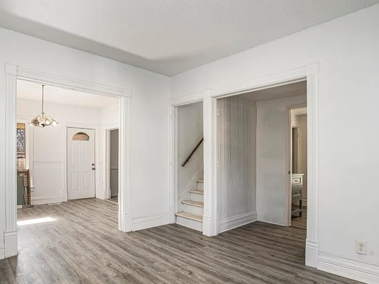 20 Wendell St — Photo 4