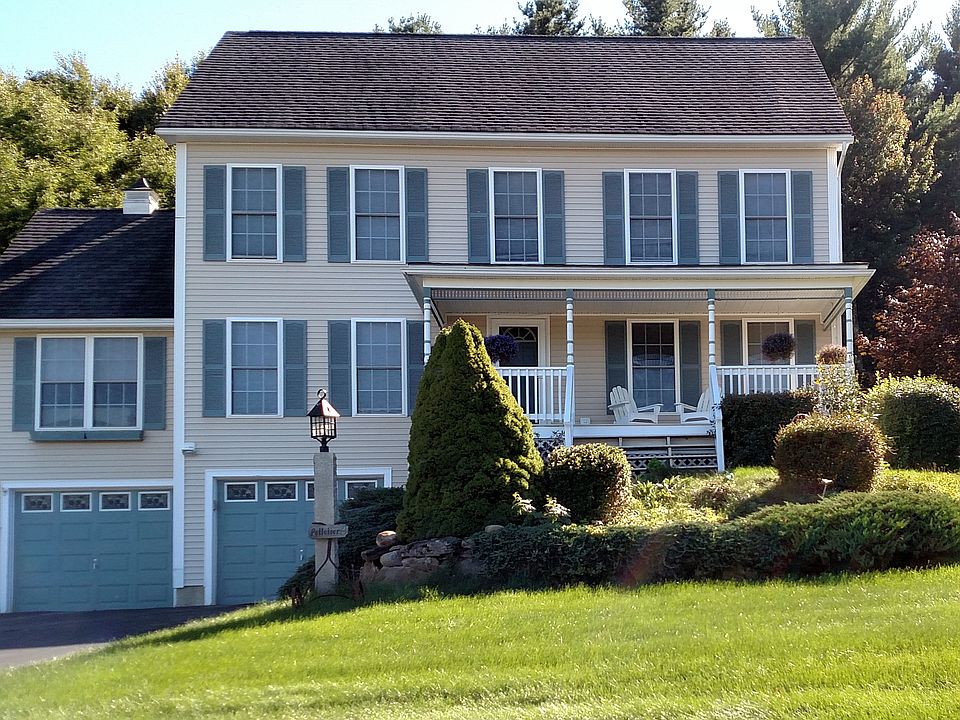 1st image of 15 Tyler Dr