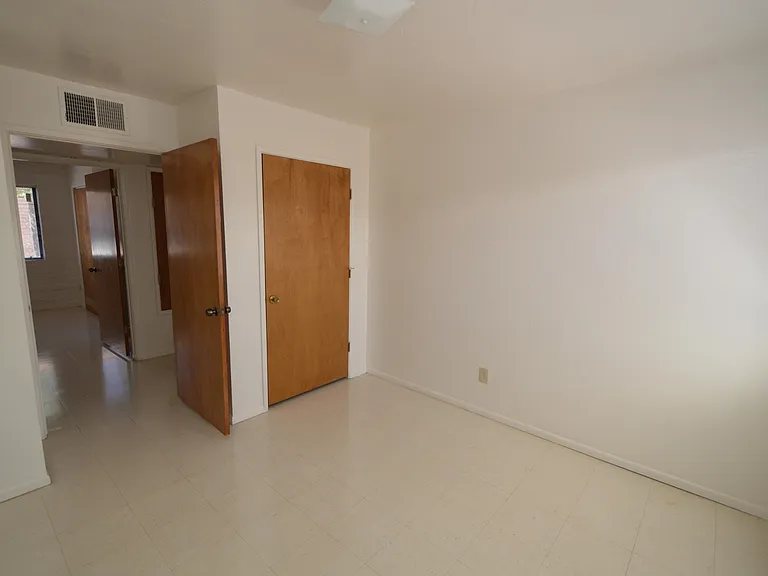 4115 E North St #6 — Photo 6
