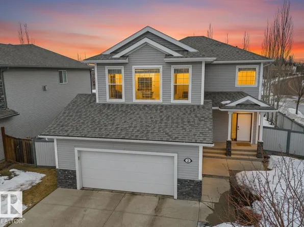 2 Longview Point E, Spruce Grove, AB T7X 0H4