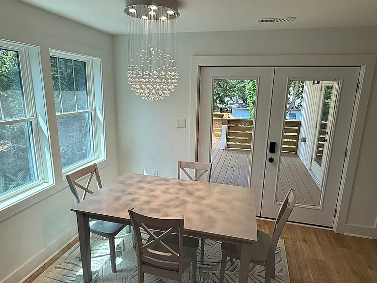 5513 Blackwell St — Photo 7