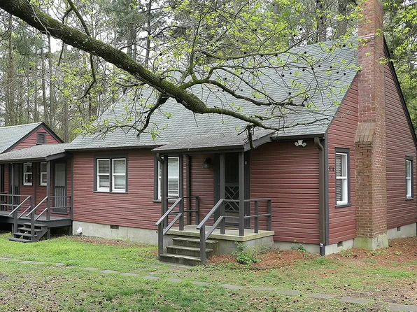 1724 Legion Rd, Chapel Hill, NC