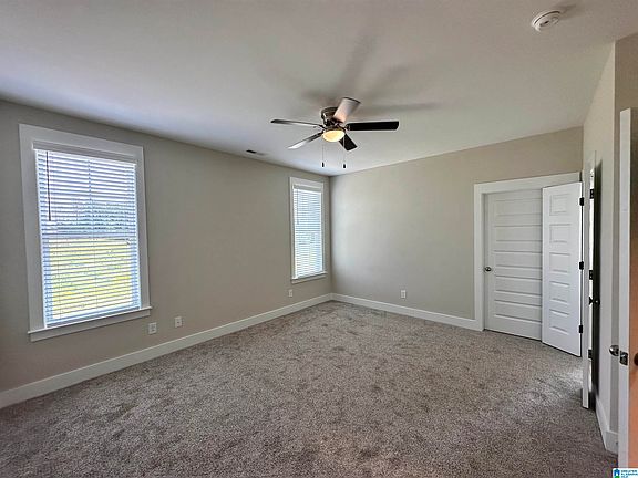 4th image of 310 Easonville Park Dr