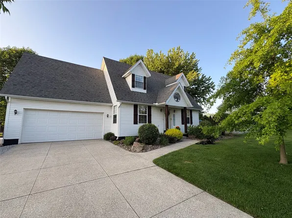 3030 Valley View Cir, Erie, PA 16509