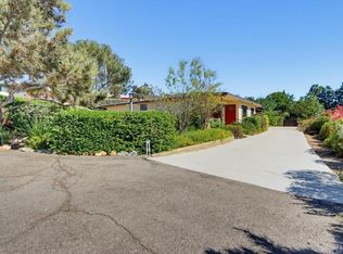 8349 Merrill Dr, Lakeside, CA 92040