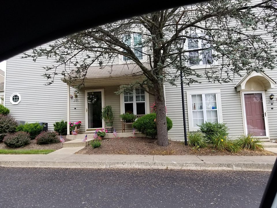 2105 's Front Door, with Porch entrance