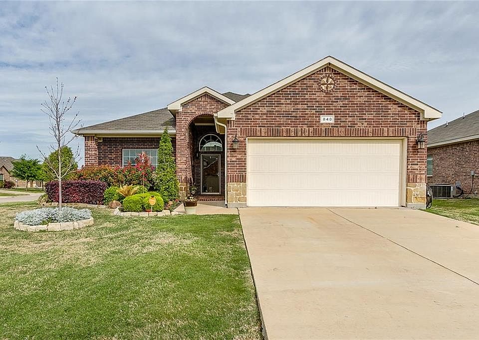 1st image of 840 Misty Oak Trl