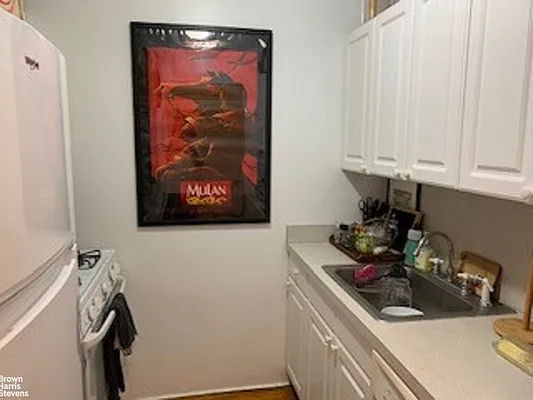 Rented by Brown Harris Stevens | media 12