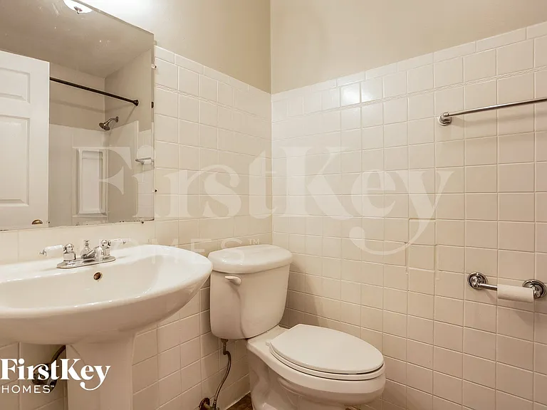 6620 W 16th St — Photo 10