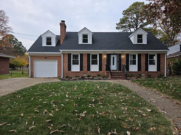 202 Ward Dr — Photo 1