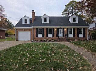 202 Ward Dr, Hampton, VA 23669