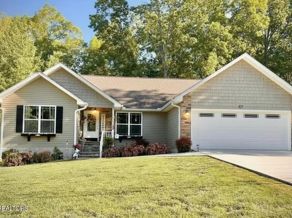 311 Lakeview Dr, Crossville, TN 38558
