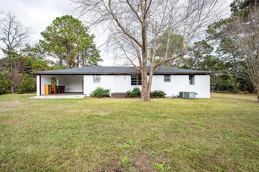 143 Red Rock Rd — Photo 4