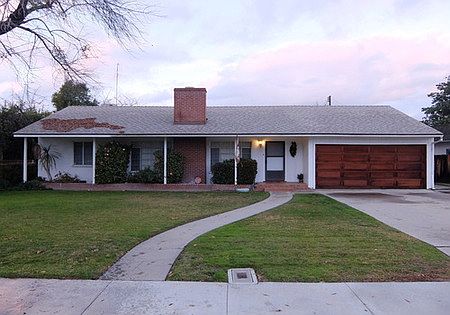 1st image of 668 W Belleview Ave