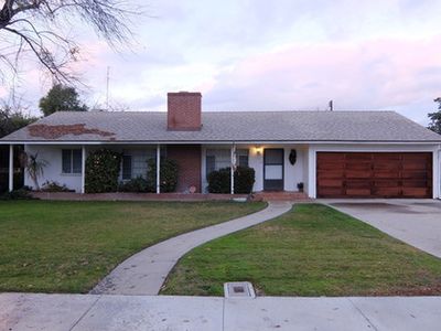 668 W Belleview Ave, Porterville, CA, 93257