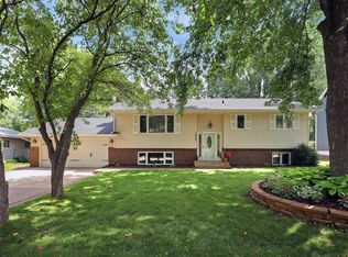 1922 Evergreen Echo, Woodbury, MN 55125