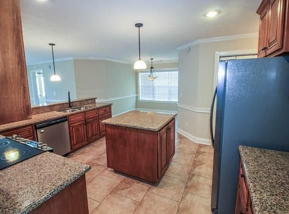 3rd image of 9000 Orchard Valley Ln
