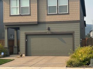 2954 Fenya St, Springfield, OR 97477