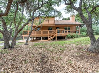 1187 Eastview Dr, Canyon Lake, TX 78133