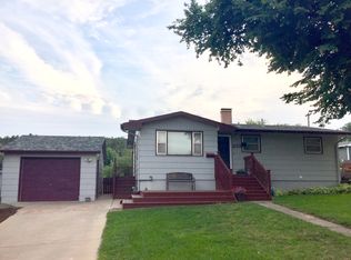 233 Markay Pl, Rapid City, SD 57702