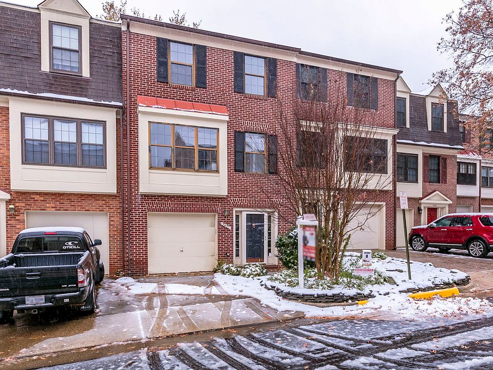 1st image of 5427 Barrister Pl