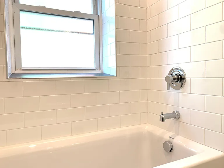 2280 Bellfield Ave #4 — Photo 5