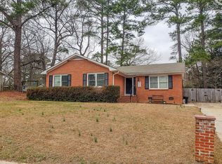 723 Skycliff Ct, Fayetteville, NC 28311