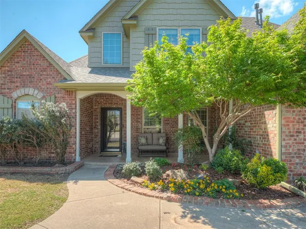 2716 NW 155th St, Edmond, OK 73013