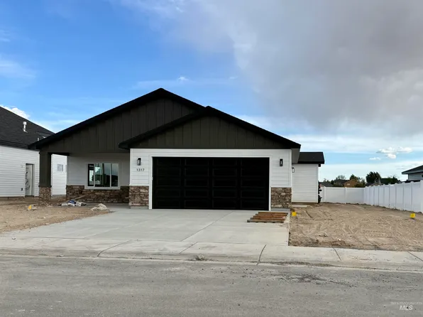 1317 18th Ave E, Jerome, ID 83338