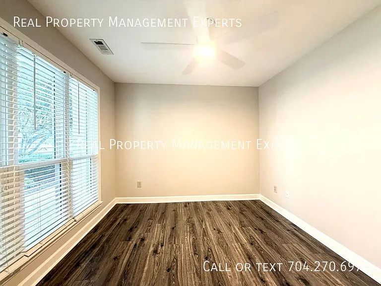 913 Southwest Dr — Photo 11