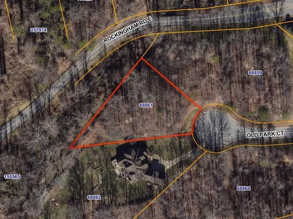 6 Old Park Ct #22, Greensboro, NC 27407