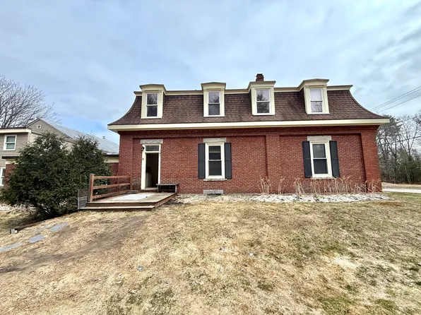 49 Winter St, Topsham, ME