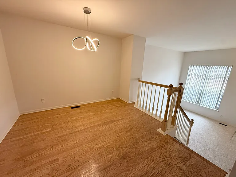29419 Glen Oaks Blvd E — Photo 11