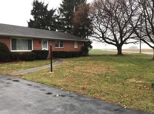 2868 State Line Rd, Waynesboro, PA 17268