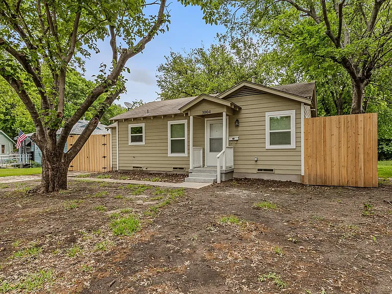 3004 Ballinger Dr — Photo 8