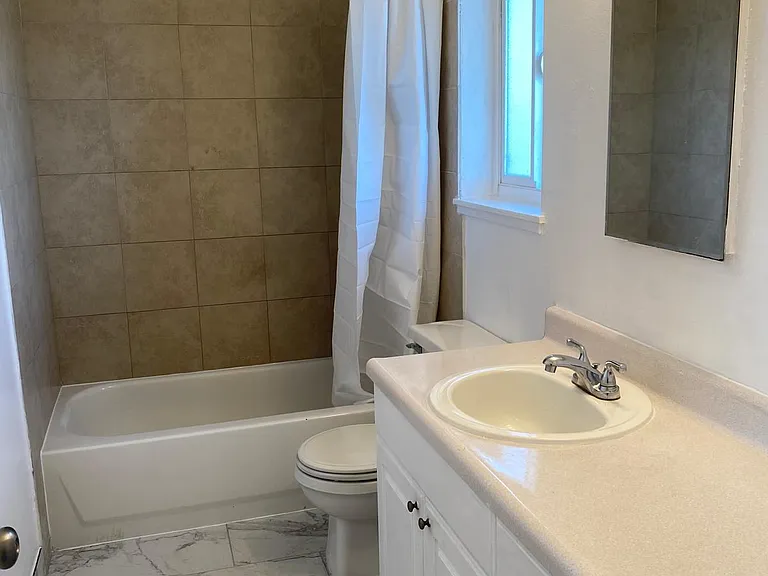 371 Vaqueros Ave — Photo 4