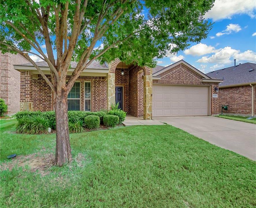 1st image of 1113 Lake Hollow Dr