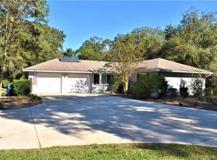 899 Mercers Fernery Rd, Deland, FL 32720