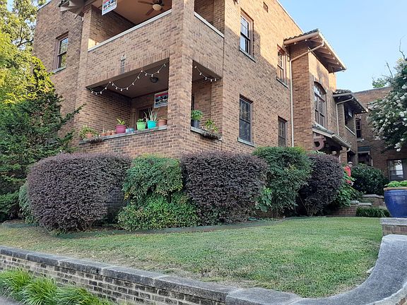 2nd image of 1400 Duncan Ave