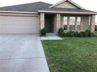 546 Fountain View Ln, Nevada, TX 75173