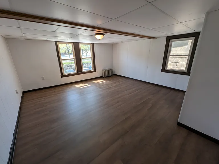210 Coal St — Photo 11