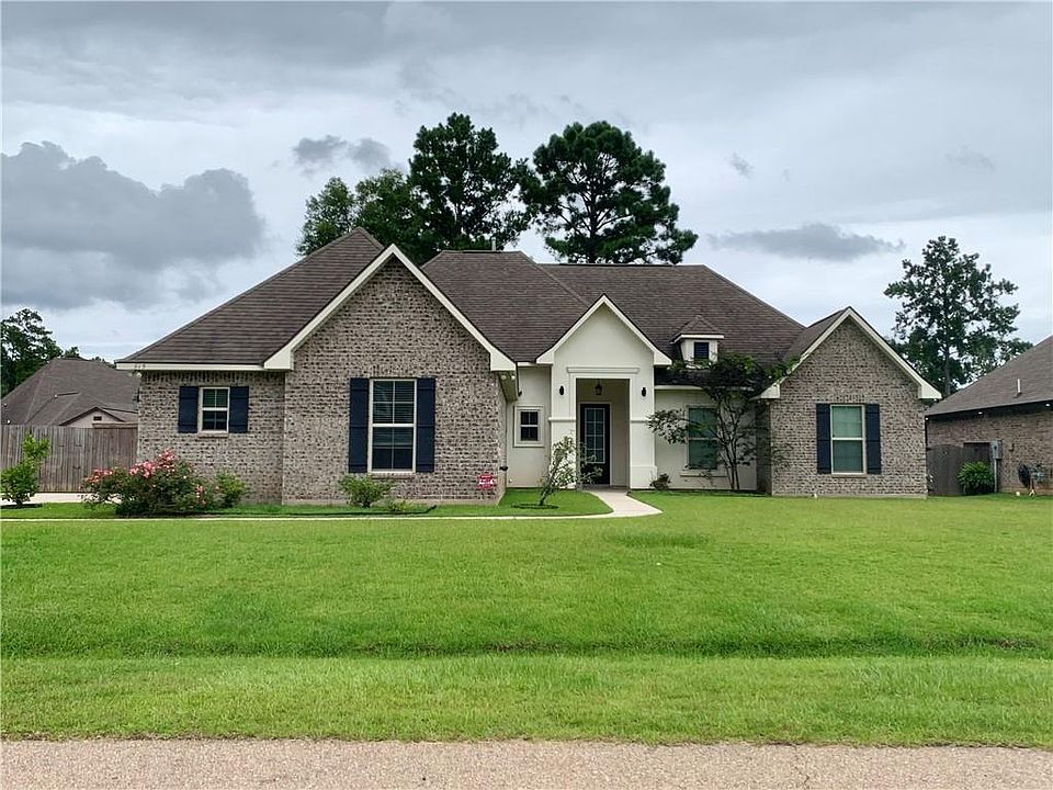 1st image of 815 Lee Dr