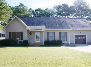 905 Flintwood Rd, Fayetteville, NC 28314