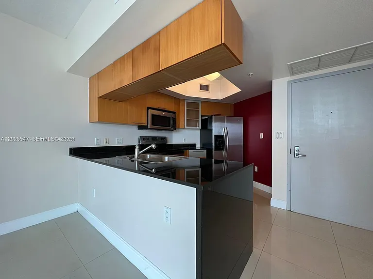 1750 N Bayshore Dr #4502 — Photo 7